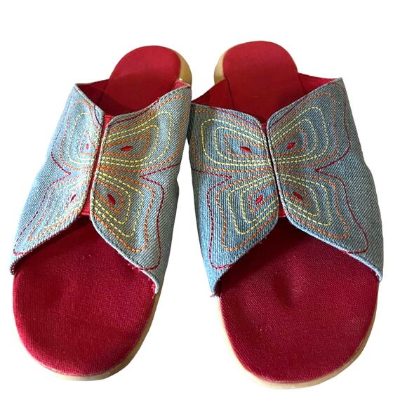 Y2K Butterfly Sandals Size 8 Girly Denim Cute Kidcore 90s Aesthetic Fall Slip On - Picture 1 of 9